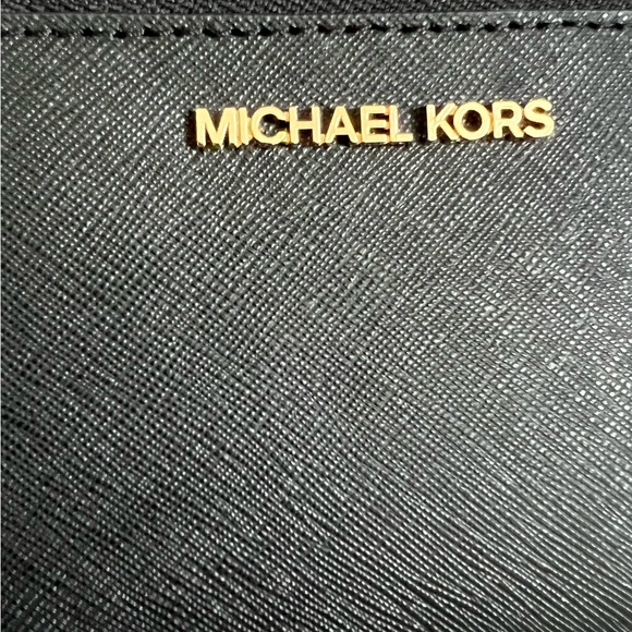 NWT MICHAEL KORS JET SET TRAVEL SMALL TOP ZIP COIN - Picture 12 of 13